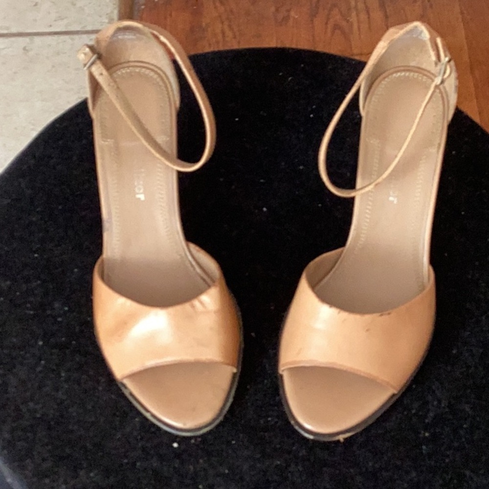 Naturalizer Tan Open-Toe Heels